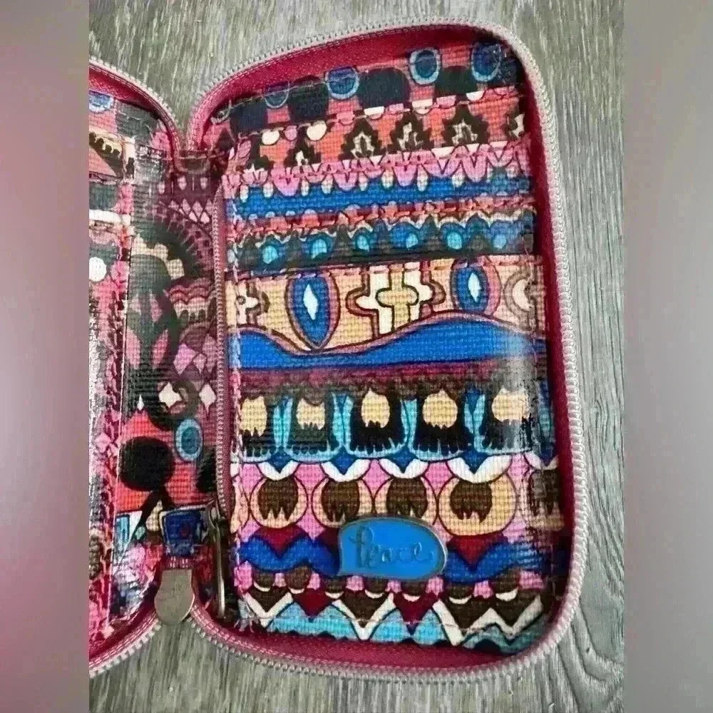 Women's Sakroots Wristlet/Phone Case/Credit Cards Wallet​ - Picture 7 of 8
